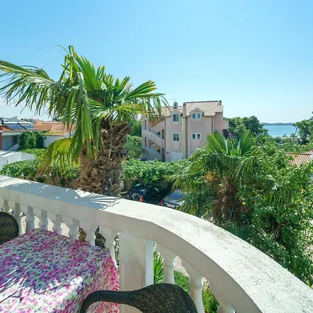 Apartman Ante