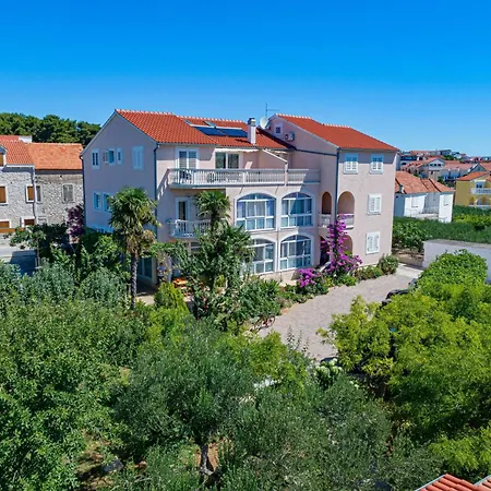 Ante * Vodice